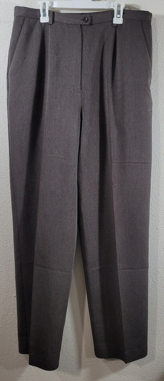 Villager Liz Claiborne Brown Pleated Front Dress Pants 14 Lightweight Soft